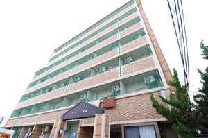 マローン新福外観写真