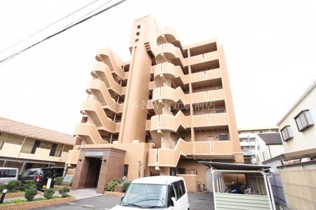 ライオンズマンション岡山医大南外観写真
