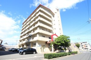 グランデュール今２号館外観写真
