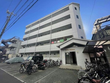 カプリ谷中外観写真