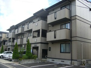 アローキャニオンＦ棟外観写真
