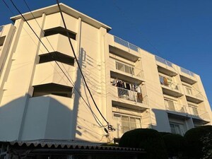 小山マンション外観写真
