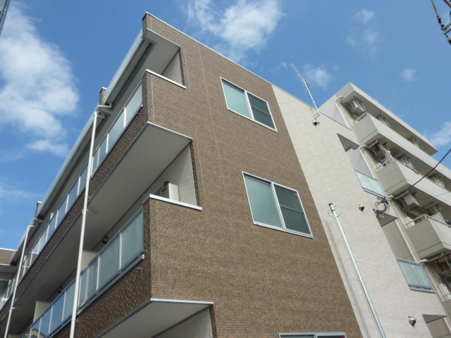 リブリ・アイリス・エンサータ