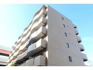 プラシード外観写真