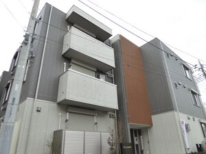 ＰＬＡＴＩＮＵＭ外観写真