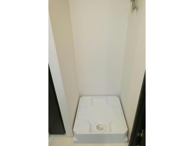 物件内観写真11　(洗濯機置き場)