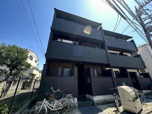 ルネコート綾瀬外観写真