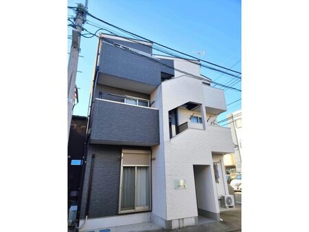 リヴェールハナハタ外観写真