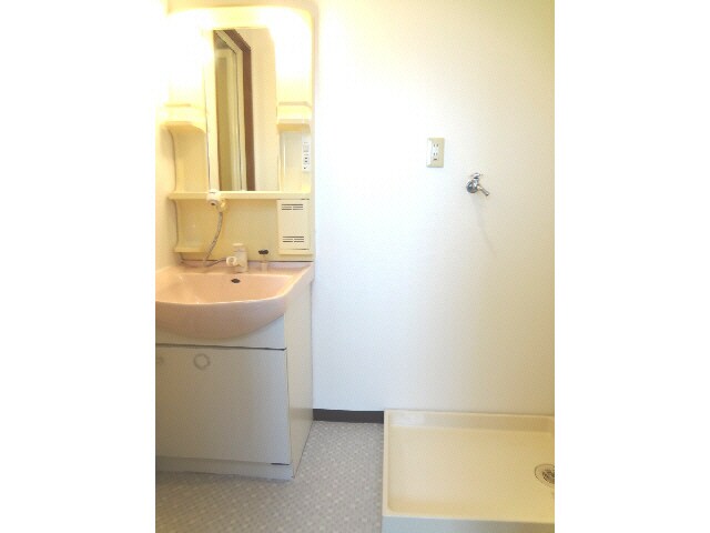 物件内観写真11　(洗面化粧台)