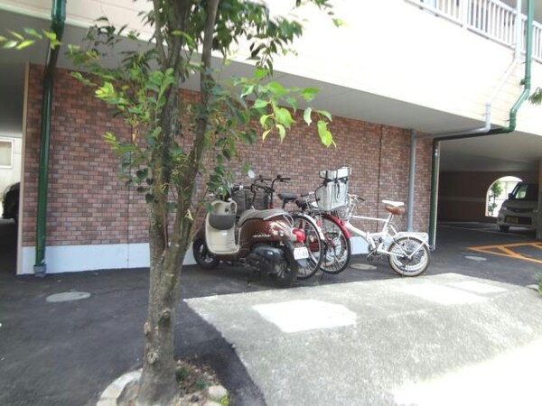 駐輪場