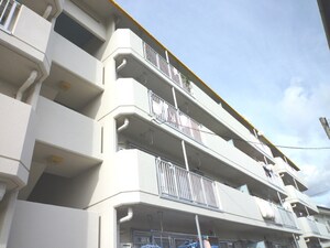 平野マンション外観写真