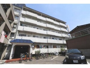 パールハイツ外観写真