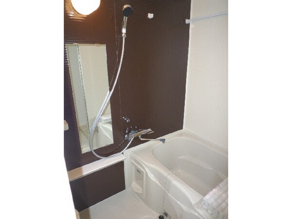 バス／シャワールーム等(浴室)