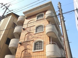 ロイヤルコーポ末広外観写真