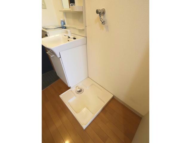 物件内観写真22　(室内洗濯機置場)