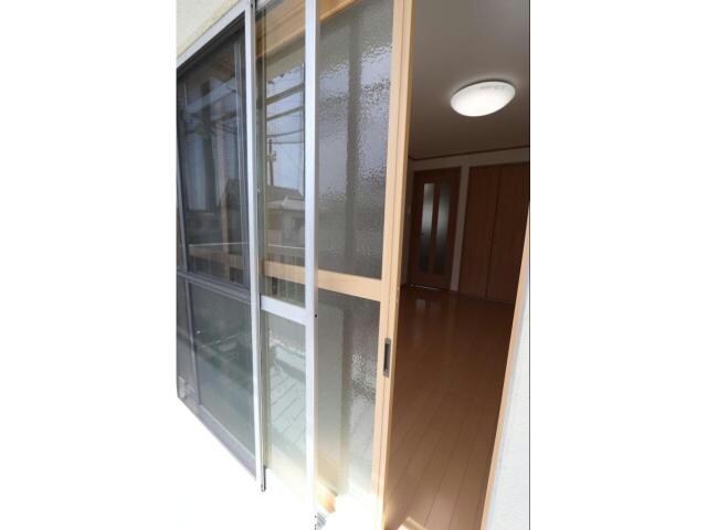 物件内観写真27　(二重サッシ)