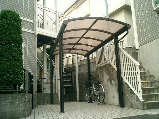 物件外観写真6　(集合ポスト)