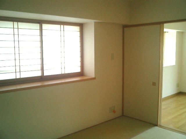 物件内観写真12　(和室（例)