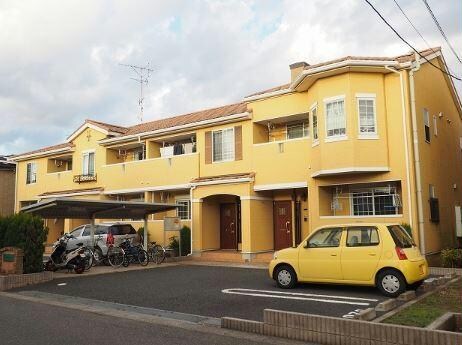 物件外観写真4　(駐車場)