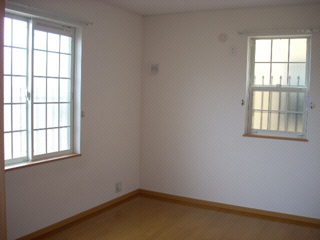 物件内観写真12　(※別部屋写真)