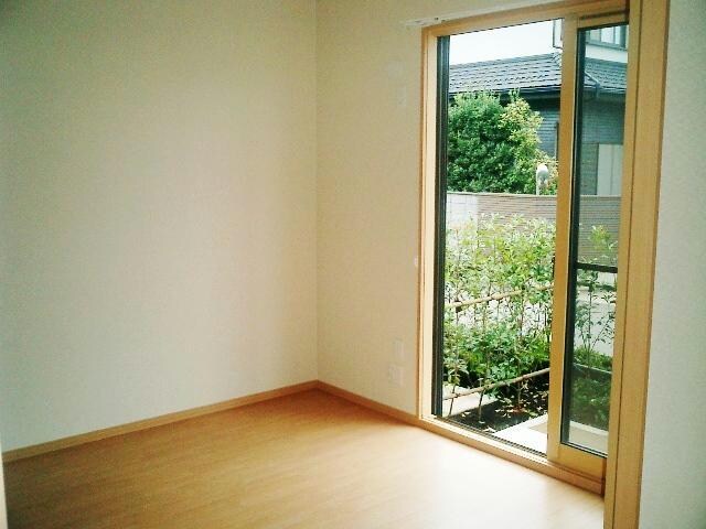 物件内観写真13　(※別部屋写真)