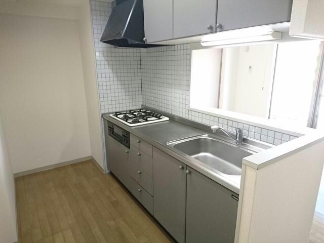 物件内観写真11　(※別部屋写真)