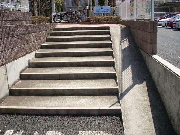 エントランス部分(アプローチ)