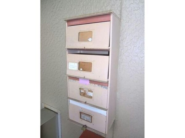 建物設備(集合ポスト)