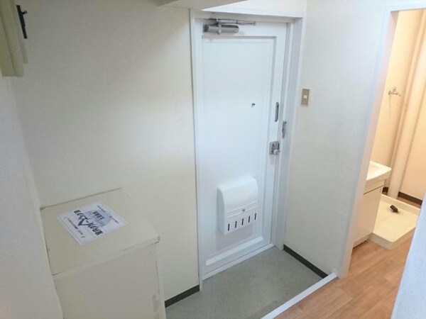 玄関回り