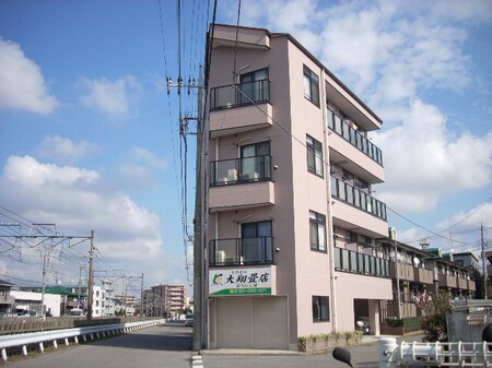 モンピエス外観写真