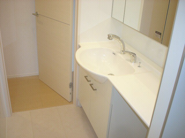 物件内観写真9　(※別部屋写真)