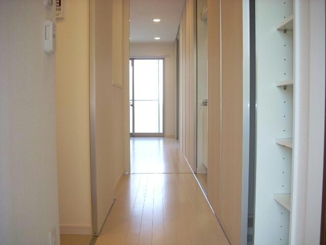 物件内観写真9　(※別部屋写真)