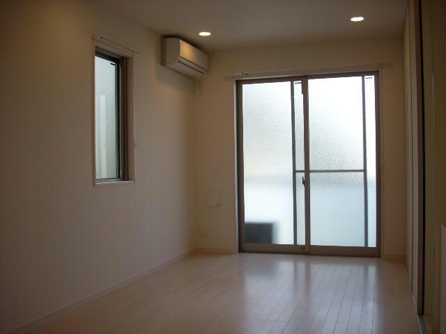 物件内観写真11　(※別部屋写真)