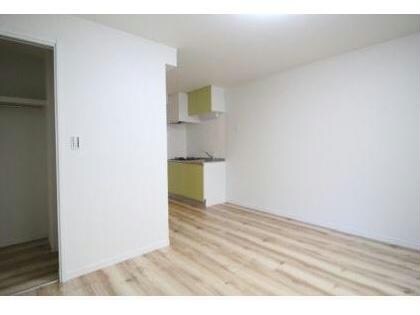 物件内観写真4　(※別部屋写真)