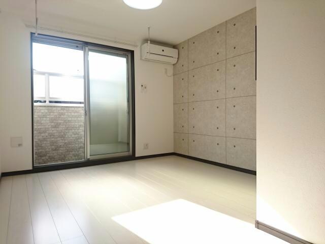 物件内観写真8　(※別部屋写真)