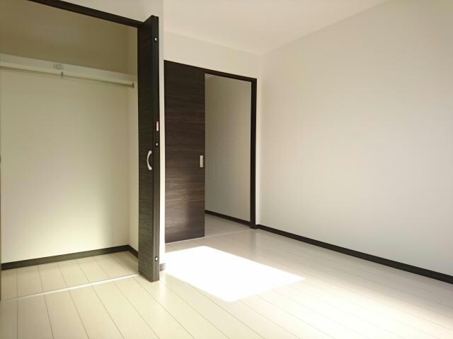 物件内観写真13　(※別部屋写真)