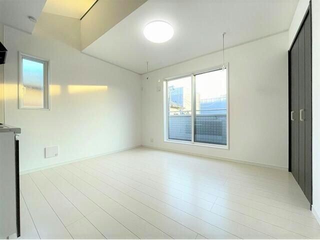 物件内観写真2　(※別部屋写真)