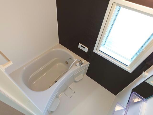 物件内観写真9　(※別部屋写真)