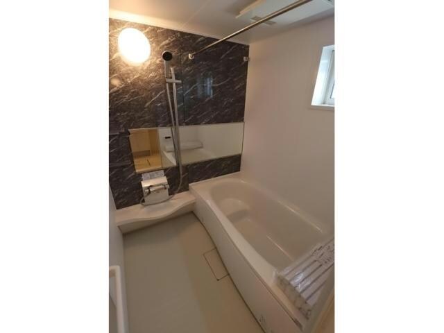 物件内観写真8　(※別部屋写真)