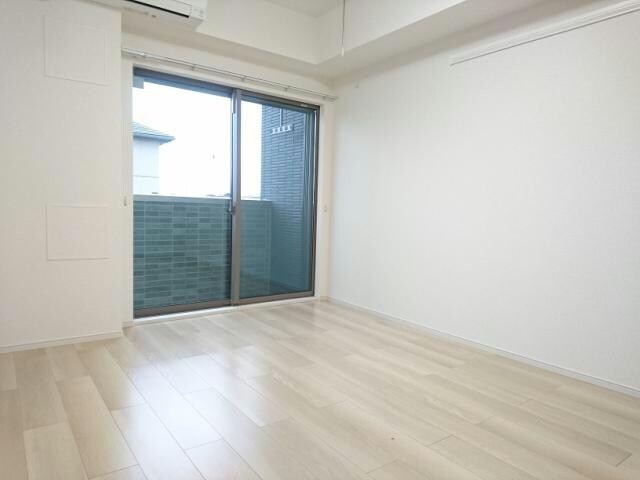 物件内観写真2　(※別部屋写真)