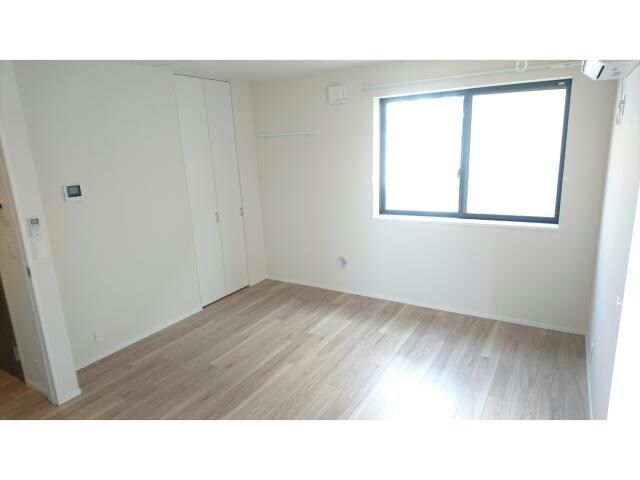 物件内観写真15　(※別部屋写真)