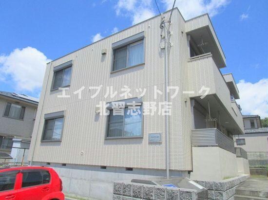 メゾン・ドゥ・山口の物件外観写真