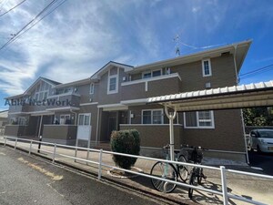 アベニュー諏訪外観写真