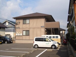 ロイヤルシティ富の原外観写真