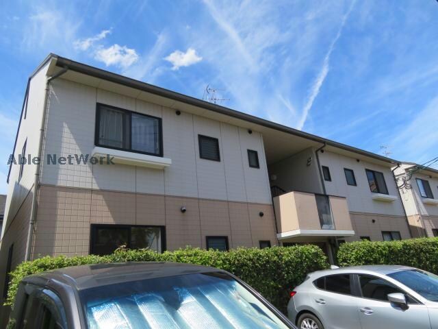 物件外観写真1　(E棟)