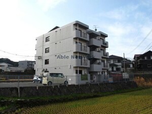ヴィラージュ松下外観写真