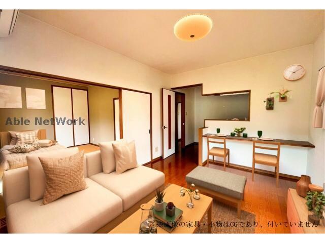 ウイングヒルズの外観(室内イメージ)