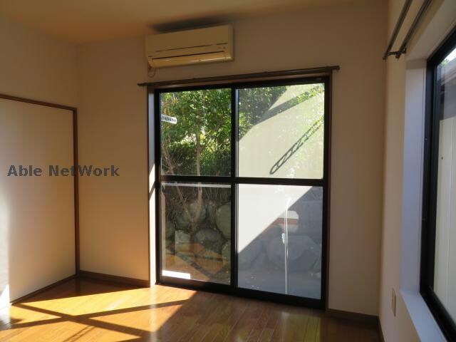 ウイングヒルズのリビングダイニング