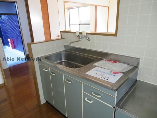 ウイングヒルズのキッチン