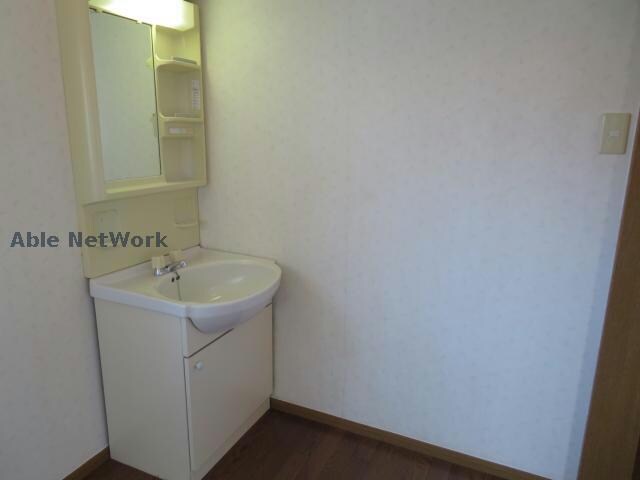 ウイングヒルズの洗面所・脱衣所